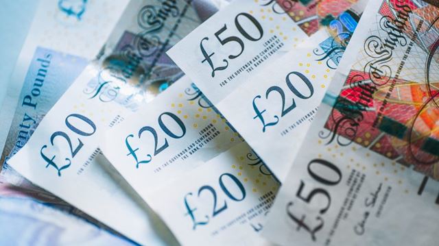 20 and 50 pound notes